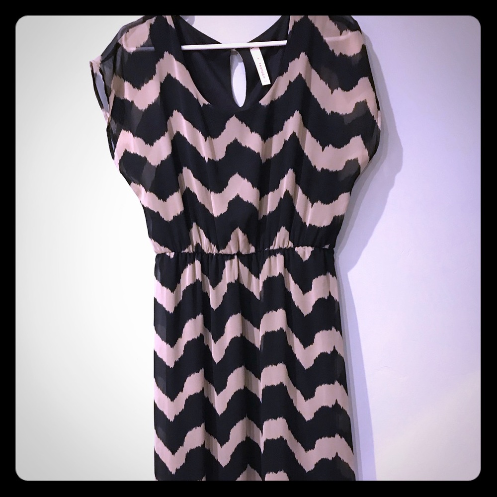 Chevron Maxi
